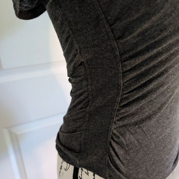 NWT Free People Fitted Gray Short Sleeve Tee - Picture 2 of 5